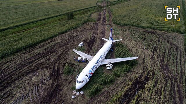 Экс-командир рейса «Сочи-Омск» объяснил, почему он посадил самолет в поле - Sochi24.tv – сочинский городской интернет-портал, 18.09.2025