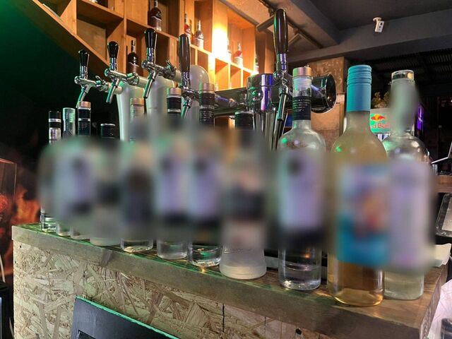 Полмиллиона за 20 литров: владелец кафе в Сириусе наказан за нелегальный алкоголь - Sochi24.tv – сочинский городской интернет-портал, 07.11.2025