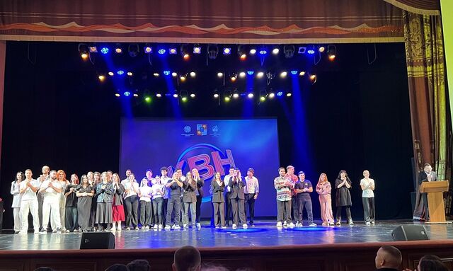 Праздник юмора: в Сочи открыли сезон игр КВН городской лиги - Sochi24.tv – сочинский городской интернет-портал, 08.11.2025