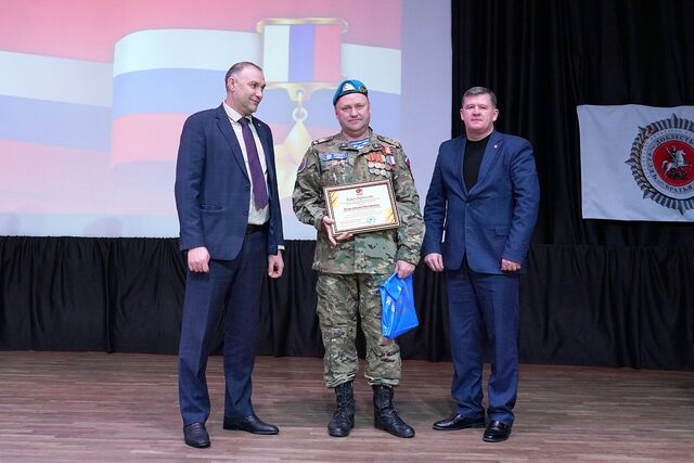 В Сочи вручили медали общественного признания «Отец солдата» - Sochi24.tv – сочинский городской интернет-портал, 21.02.2026