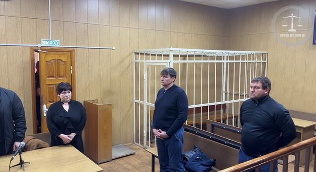 Крики, удары и разбитый айфон: экс-замначальника полиции Краснодарского края осудили за хулиганство Крики, удары и разбитый айфон: экс-замначальника полиции Краснодарского края осудили за хулиганство - Sochi24.tv – сочинский городской интернет-портал, 16.03.2026