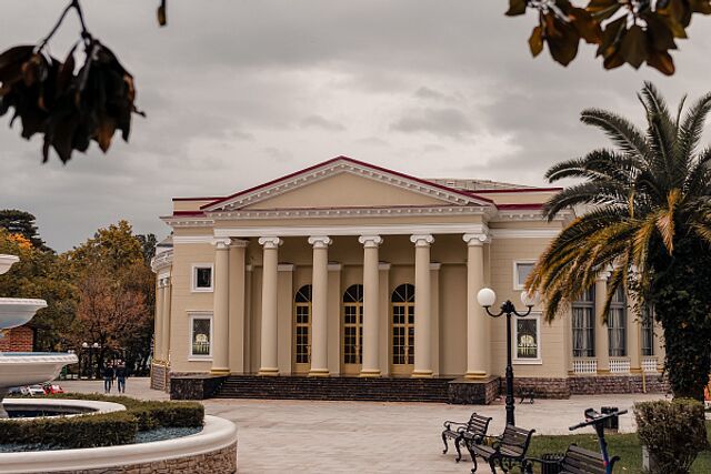 Кассация рассмотрит спор из-за аренды Летнего театра Сочи - Sochi24.tv – сочинский городской интернет-портал, 23.03.2026