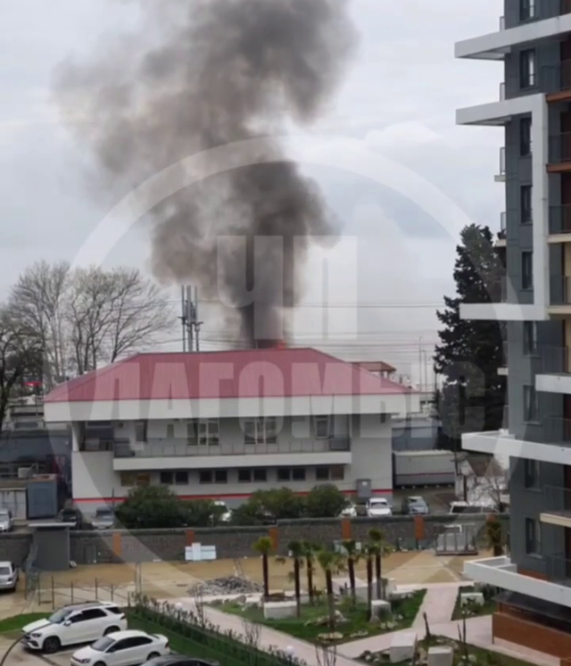 ЧП в Дагомысе: в Сочи горело кафе площадью 400 квадратов - Sochi24.tv – сочинский городской интернет-портал, 27.03.2026