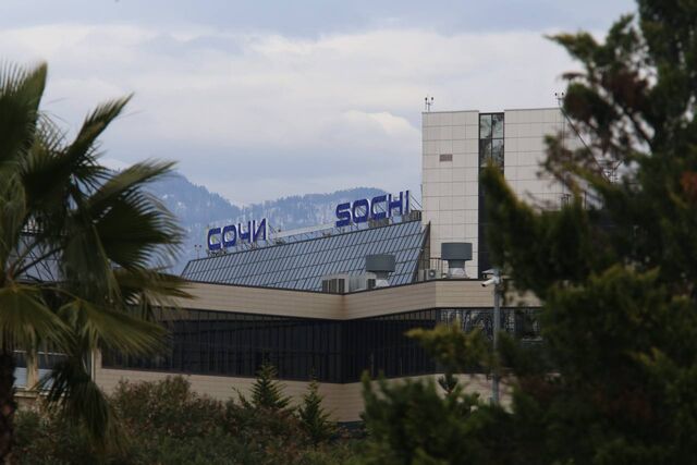 В аэропорту Сочи сняли ограничения на взлёт и посадку самолётов - Sochi24.tv – сочинский городской интернет-портал, 17.04.2026