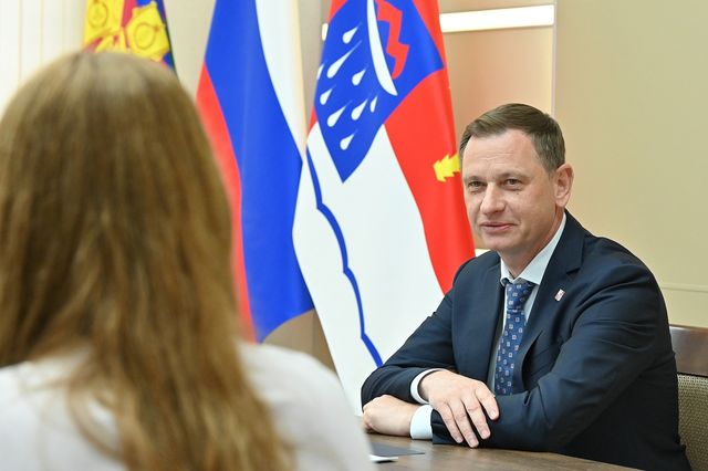 На приеме мэра Сочи рассмотрены вопросы поддержки семей участников СВО и детей-сирот - Sochi24.tv – сочинский городской интернет-портал, 26.06.2026