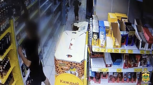 Шесть бутылок виски — и до двух лет колонии: в Сочи задержали похитителя алкоголя - Sochi24.tv – сочинский городской интернет-портал, 16.08.2026