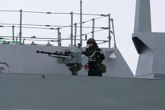 26 августа в акватории Морского порта Сочи в течение дня пройдут учебные стрельбы - Sochi24.tv – сочинский городской интернет-портал, 26.08.2026